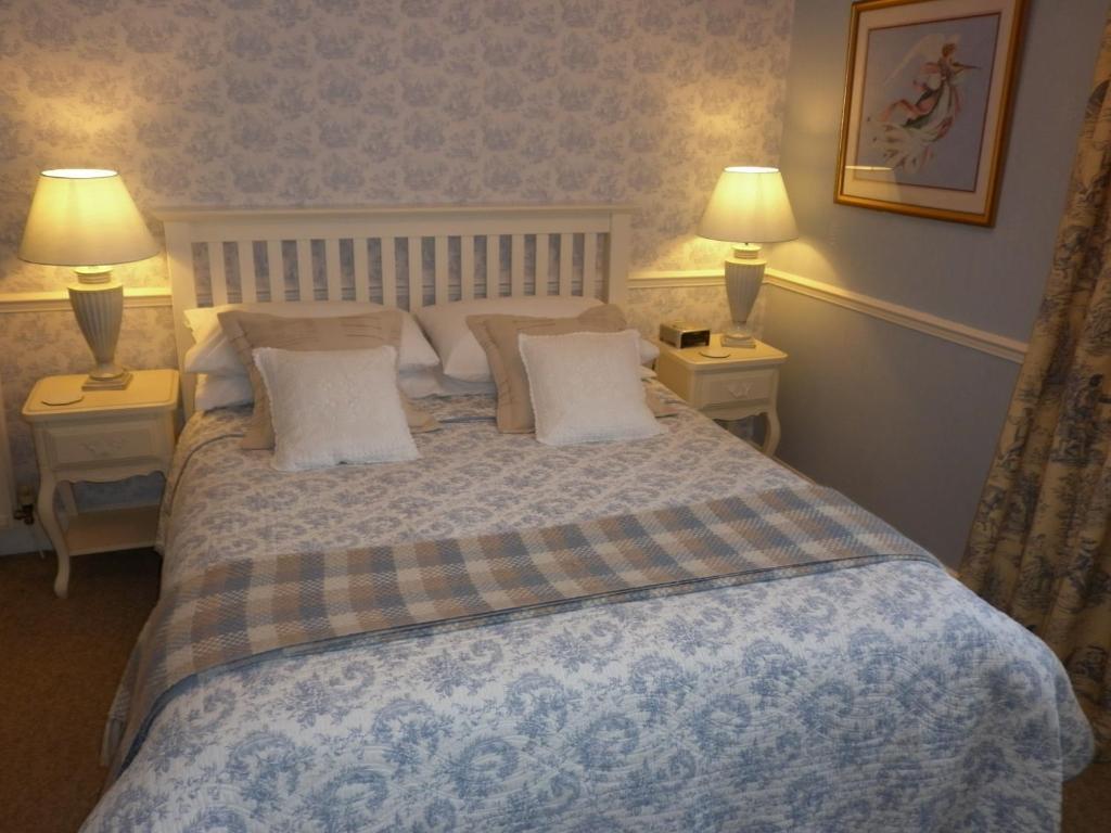 Comelybank Guesthouse ครีฟ ห้อง รูปภาพ
